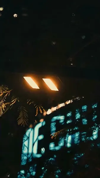 คำว่ารักคงยังไม่พอ