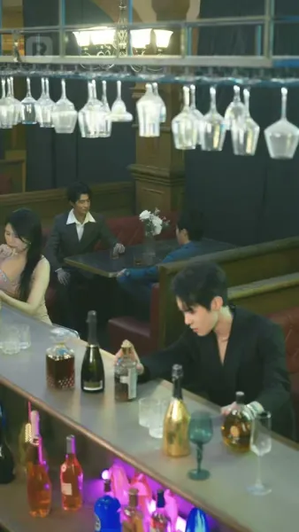 ที่แท้ ภรรยาของคุณคือยักษ์ใหญ่