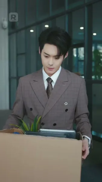 ที่แท้ ภรรยาของคุณคือยักษ์ใหญ่