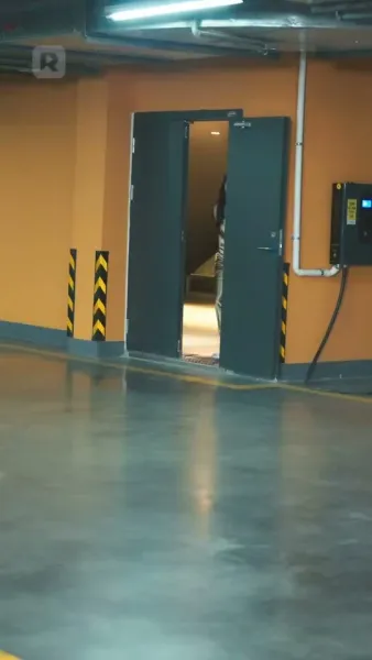 ที่แท้ ภรรยาของคุณคือยักษ์ใหญ่