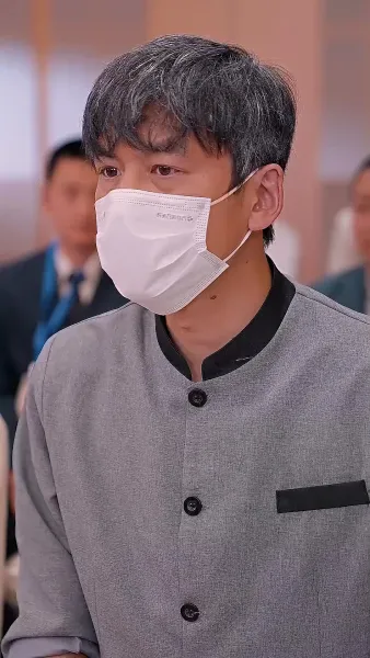 คุณพ่อยอดชายใจนักสู้