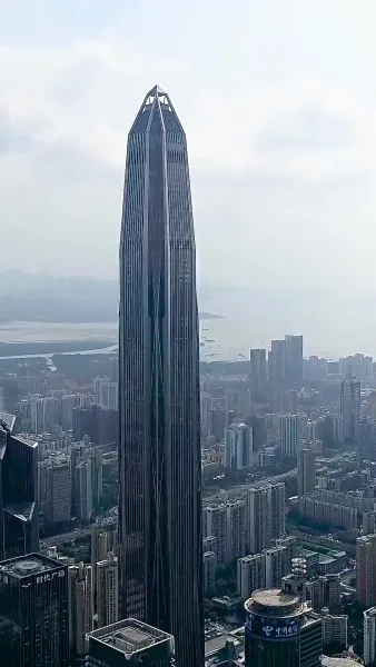 คุณพ่อยอดชายใจนักสู้