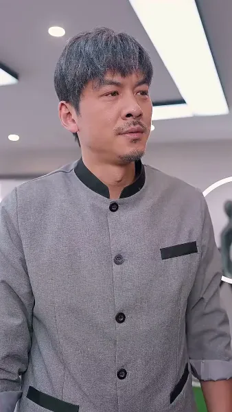 คุณพ่อยอดชายใจนักสู้