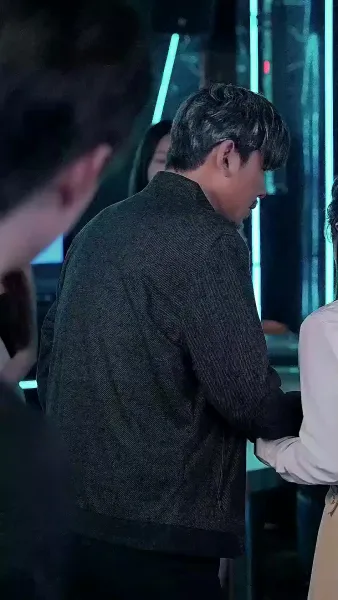 คุณพ่อยอดชายใจนักสู้