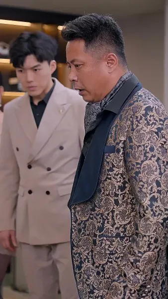 คุณพ่อยอดชายใจนักสู้