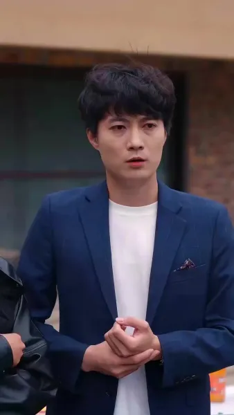 บทใหม่ที่โบกมือลา