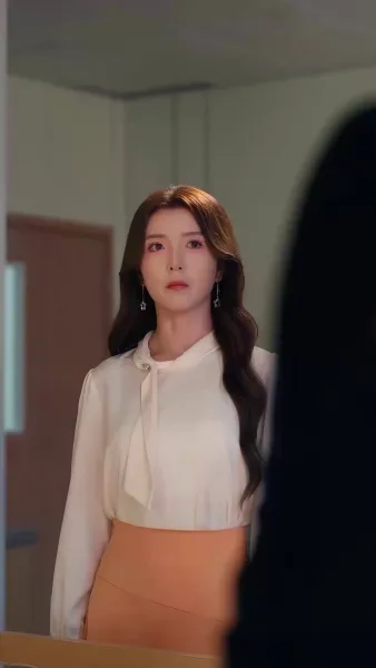 บทใหม่ที่โบกมือลา