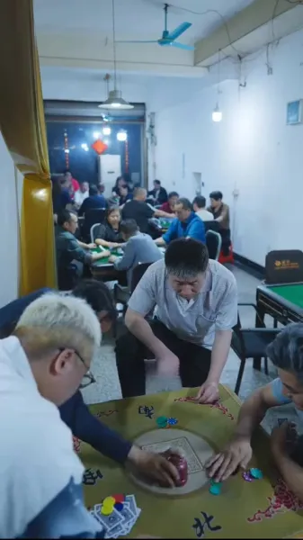  แสงดาวในเหวลึก