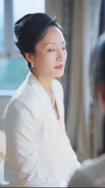  แสงดาวในเหวลึก