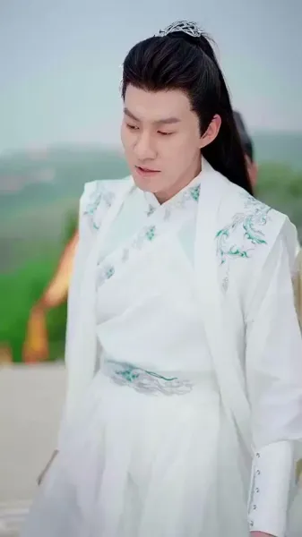 คมดาบแห่งเก้าอาณาจักร