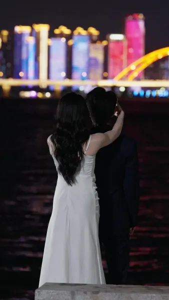 ล่องเรือข้ามชะตา