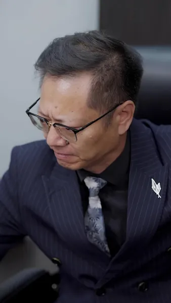 ล่องเรือข้ามชะตา