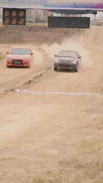 ฉันขับแท็กซี่ แล้วเก่งขึ้นนิดหน่อย มันผิดตรงไหนล่ะ