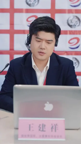 ฉันขับแท็กซี่ แล้วเก่งขึ้นนิดหน่อย มันผิดตรงไหนล่ะ