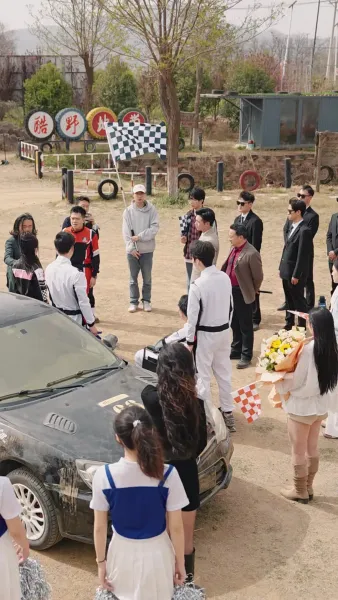 ฉันขับแท็กซี่ แล้วเก่งขึ้นนิดหน่อย มันผิดตรงไหนล่ะ