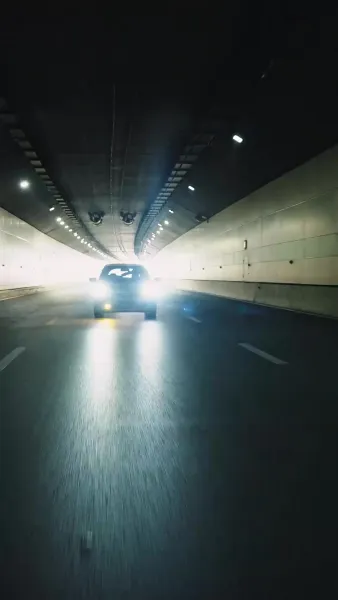 ฉันขับแท็กซี่ แล้วเก่งขึ้นนิดหน่อย มันผิดตรงไหนล่ะ