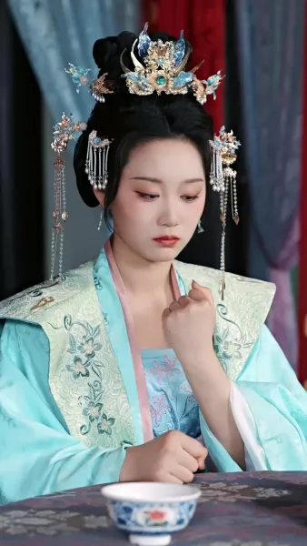 หลีฮื้อน้อยอาละวาดเมืองหลวง