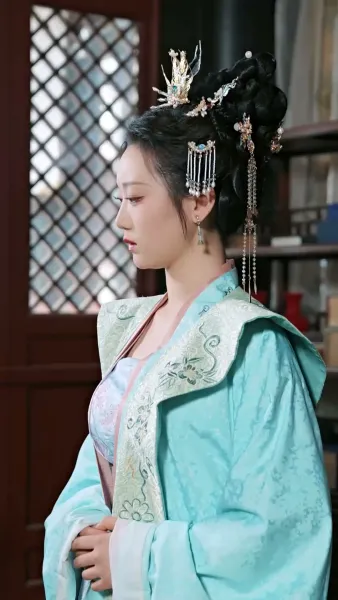 หลีฮื้อน้อยอาละวาดเมืองหลวง