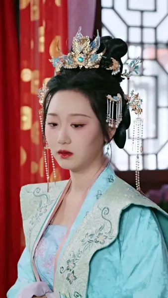 หลีฮื้อน้อยอาละวาดเมืองหลวง