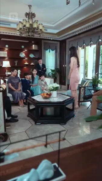 ตัวแม่คืนบัลลังก์