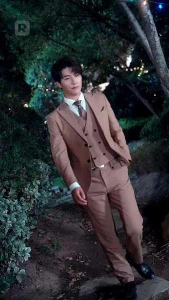 ตัวแม่คืนบัลลังก์