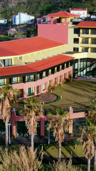 สามีชาวไร่ผู้ไม่ธรรมดา