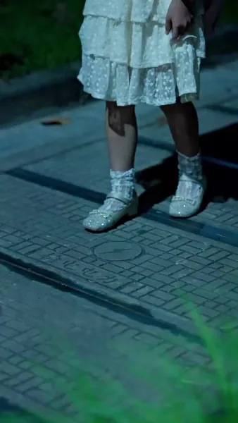 [พากย์ไทย] เด็กหญิงผู้โดดเดี่ยว