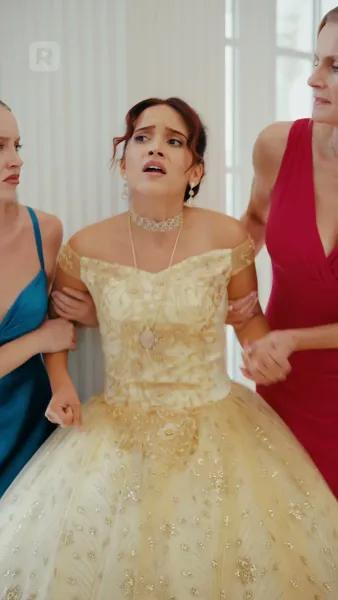 โอ้พระเจ้า ฉันถูกล้อมรอบไปด้วยเจ้าชายทั้งสาม