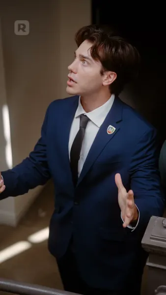 โอ้พระเจ้า ฉันถูกล้อมรอบไปด้วยเจ้าชายทั้งสาม