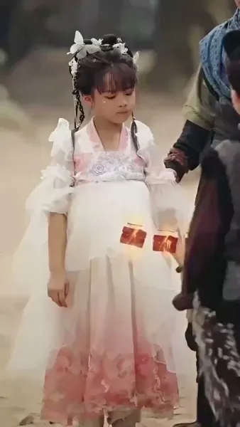 [พากย์เสียง] เกิดใหม่ครานี้ ข้าขอหนีไปให้ไกล