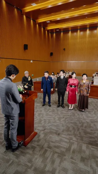 หมอหลอกใจ เจ้าสัวหลอกตา