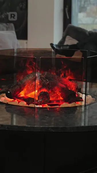 ตรึงรักพันธนาการใจ