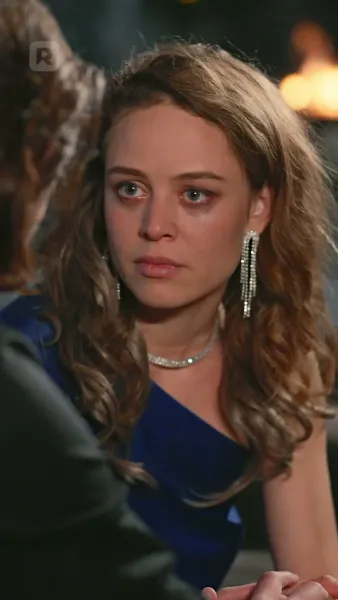 ตรึงรักพันธนาการใจ