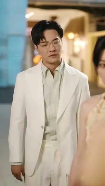 ไฟรักสุมใจ