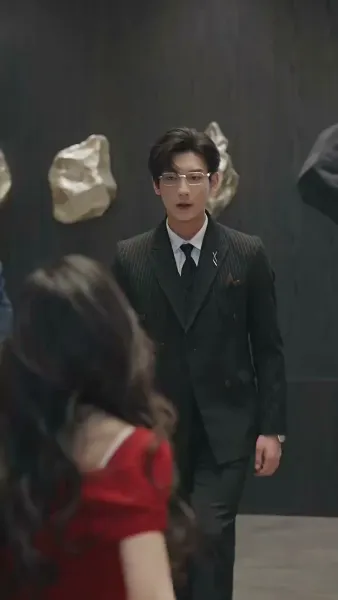 โลกนี้ไม่มีสิ่งใดเทียบเท่าคุณ