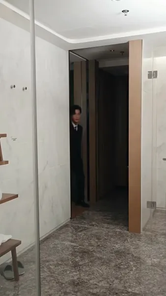 โลกนี้ไม่มีสิ่งใดเทียบเท่าคุณ