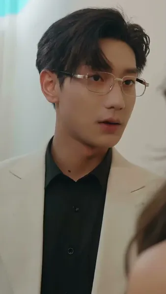 โลกนี้ไม่มีสิ่งใดเทียบเท่าคุณ