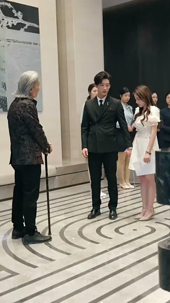 โลกนี้ไม่มีสิ่งใดเทียบเท่าคุณ