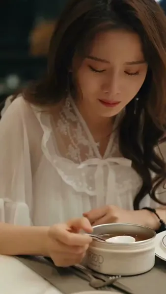 โลกนี้ไม่มีสิ่งใดเทียบเท่าคุณ