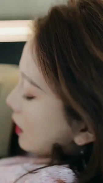 โลกนี้ไม่มีสิ่งใดเทียบเท่าคุณ