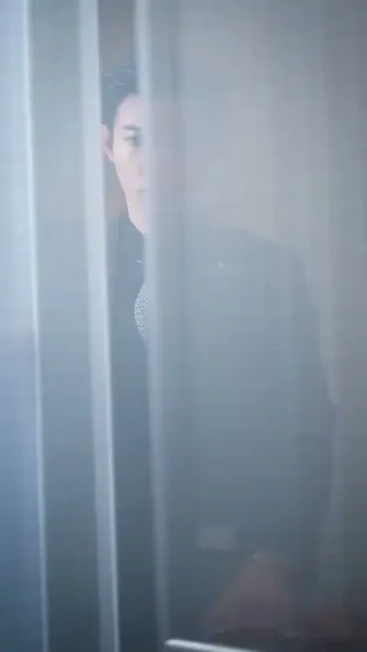 รักมิอาจหลีกเลี่ยง