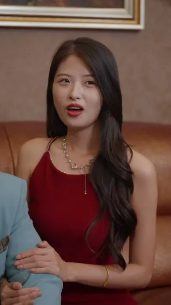 พ่อเทพสงครามและภรรยาสวย