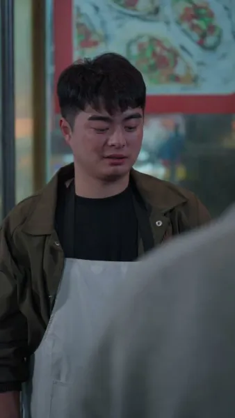 พ่อเทพสงครามและภรรยาสวย