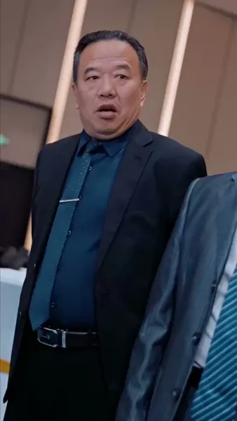 เส้นทาง วีรบุรุษ