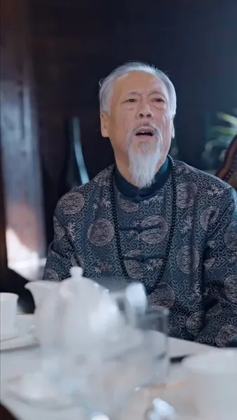 เส้นทาง วีรบุรุษ