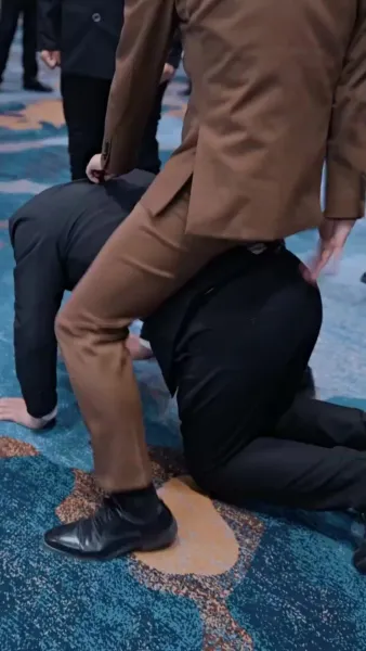 เส้นทาง วีรบุรุษ