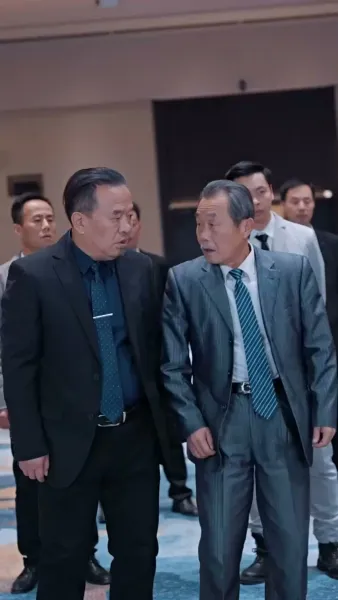 เส้นทาง วีรบุรุษ