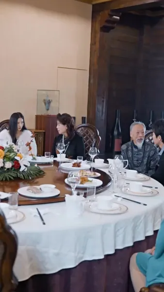 เส้นทาง วีรบุรุษ