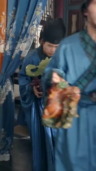 ตำราพลิกชีวิตดอกบัวสีดำ