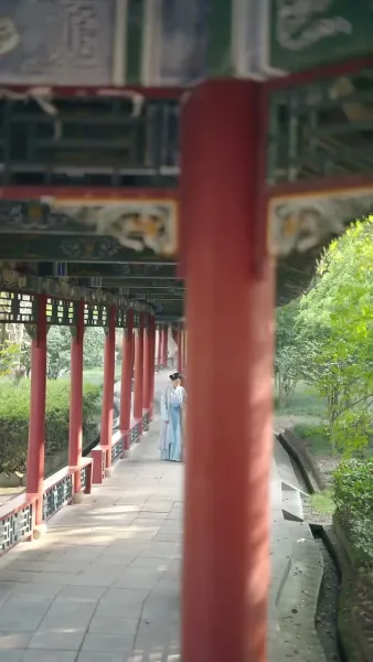 ตำราพลิกชีวิตดอกบัวสีดำ